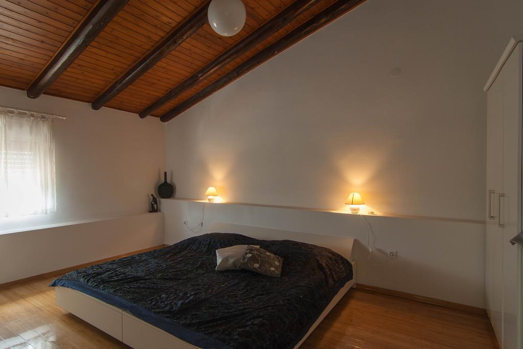 Apartment Petra Pekica Пула Стая снимка